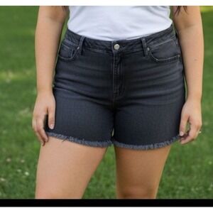 High Rise 90s Black Denim Cutoff Shorts Size 28 by Universal Thread NWT